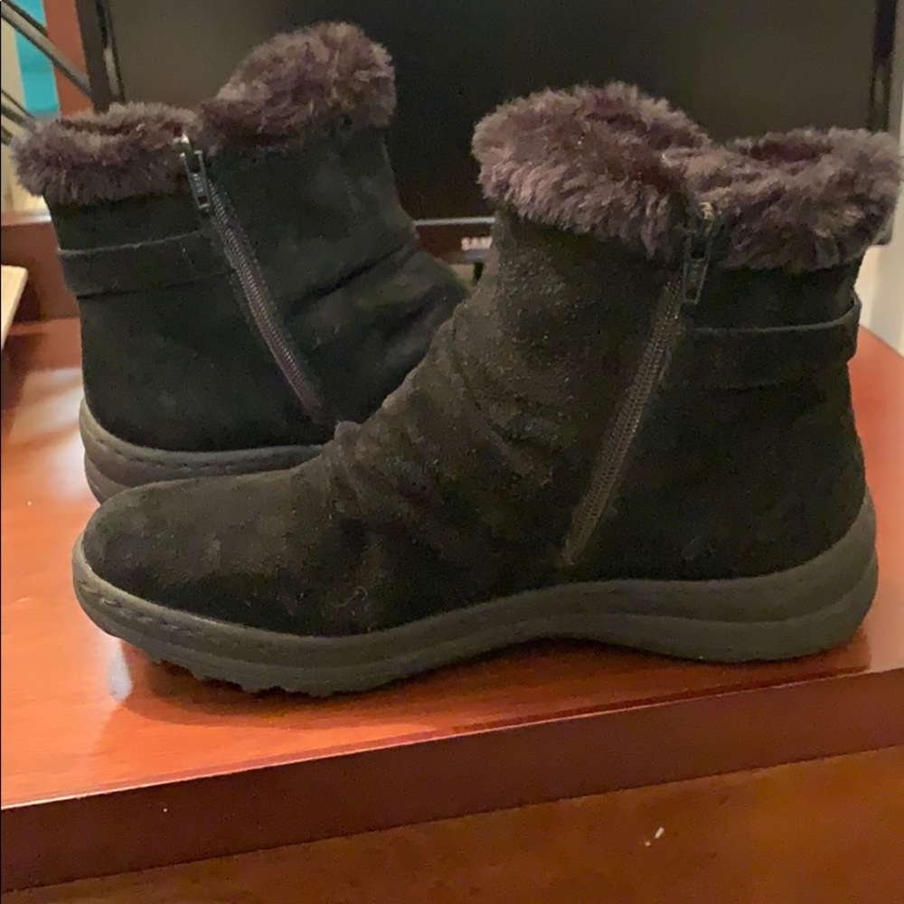 Black bear traps boots